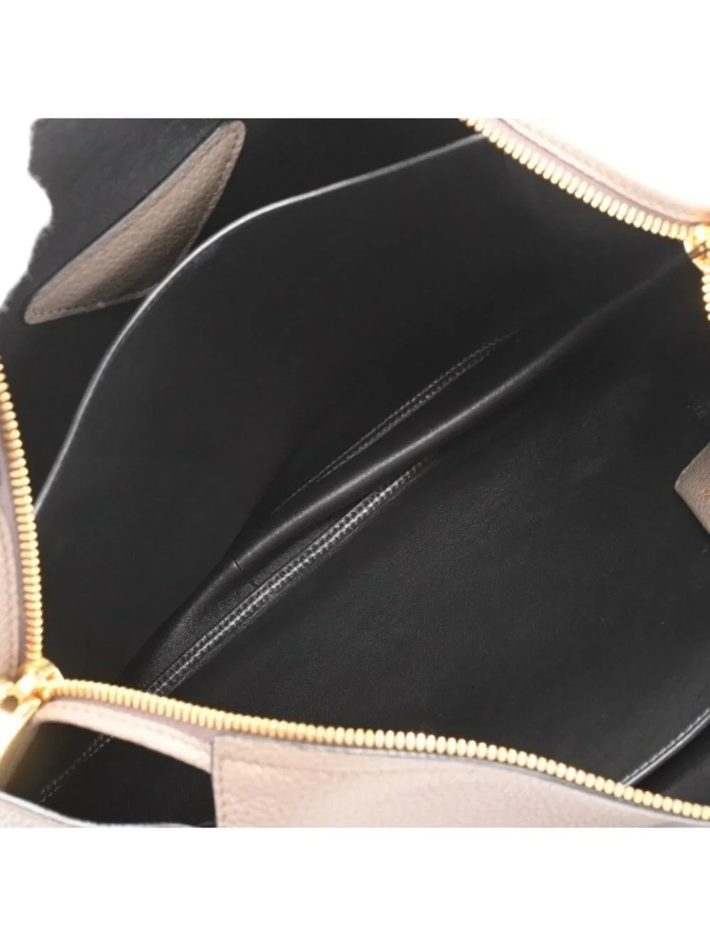 Prada this authentic